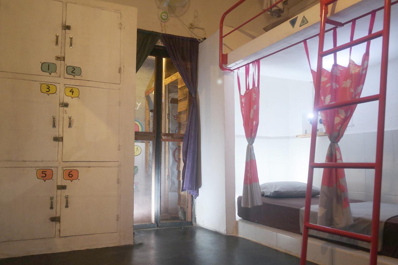 Abrakadabra! Artbnb Yogyakarta Luaran gambar