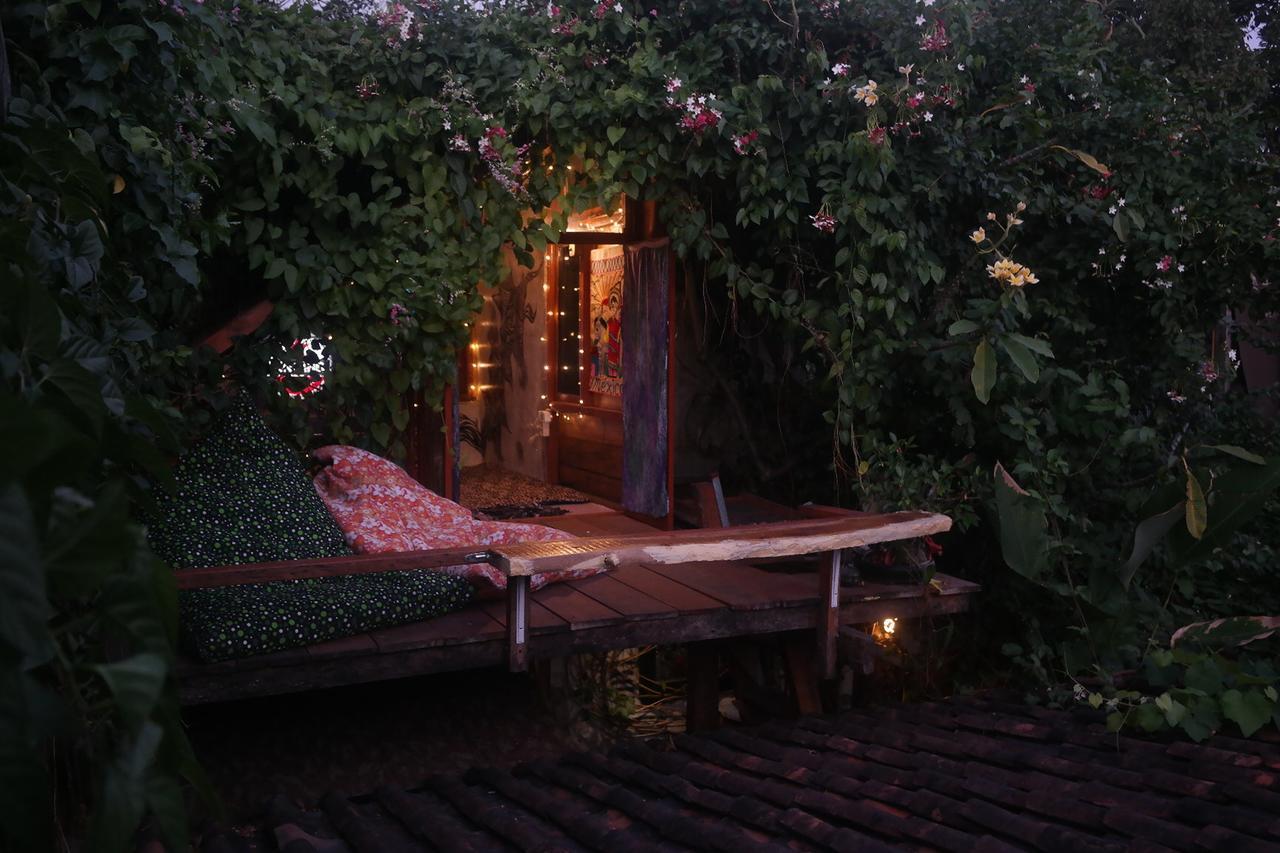 Abrakadabra! Artbnb Yogyakarta Luaran gambar