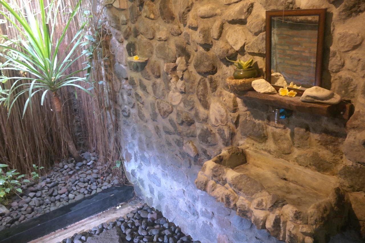 Abrakadabra! Artbnb Yogyakarta Luaran gambar