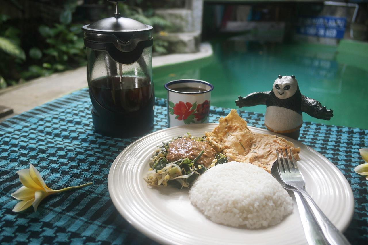 Abrakadabra! Artbnb Yogyakarta Luaran gambar