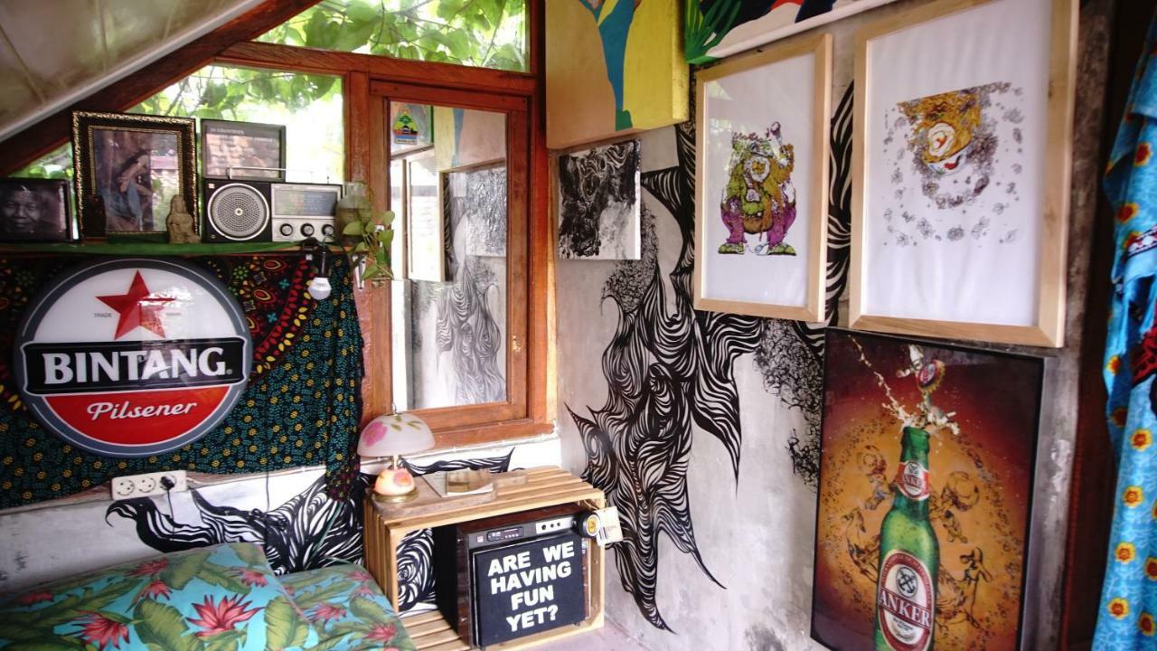 Abrakadabra! Artbnb Yogyakarta Luaran gambar