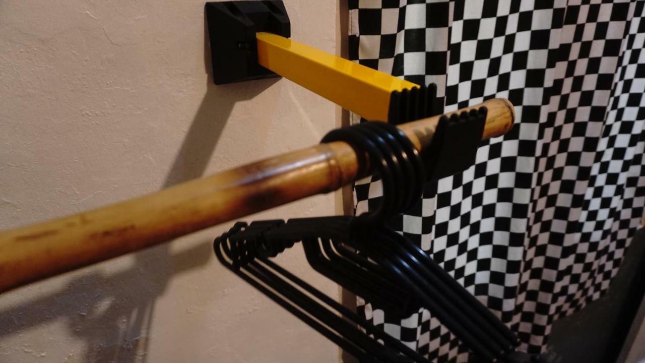 Abrakadabra! Artbnb Yogyakarta Luaran gambar